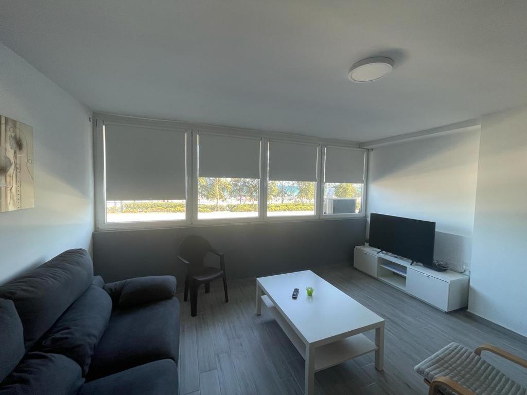Postiguet Apartamento Ventura Premium Alicante Exterior photo